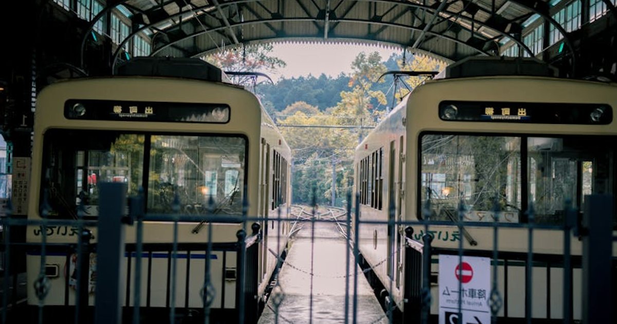 Seizoenen in Hakone: wanneer gaan, wat te doen bij mist en dichte ropeways?